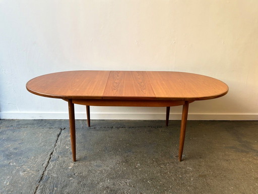 1960’s Mid-Century modern G Plan Fresco extending dining table