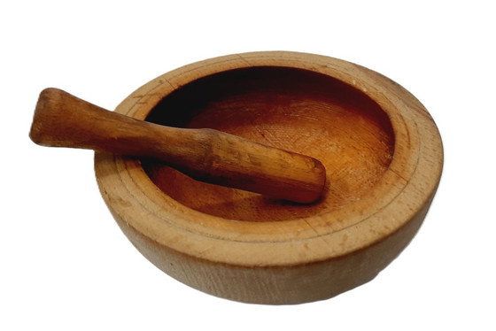 Image 1 of Vintage houten brede kom en stamper, houten vijzel