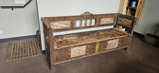 Hungarian folding bench