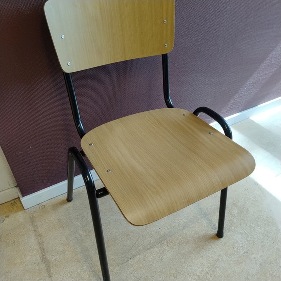 Bel Air Retro Eetkamerstoel uit de fifties (4xRuby en 4xZwart) – Eetkamerstoelen, Plastic, Leather (photo 4 of 5)