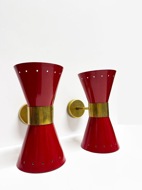 Pair of Italian diabolo design 1950 Wall lights, Metal, Brass, Red, Mid Century Modern (photo 8 of 14)