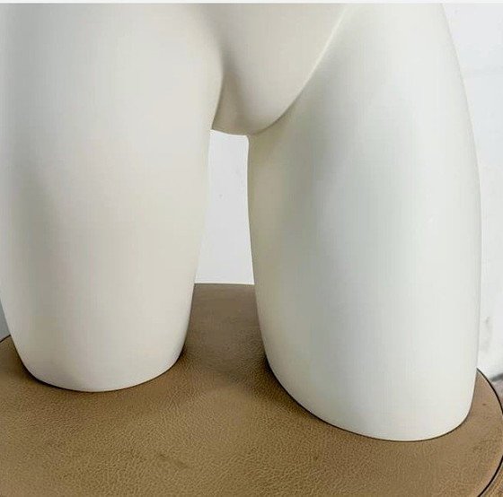 Image 1 of Design della parte inferiore del corpo Genesis 730-F/9010