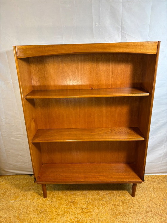 Bibliothèque vintage en teck du milieu du siècle | Années 1960-1970 | Style scandinave rétro | Design gain de (photo 3 of 6)