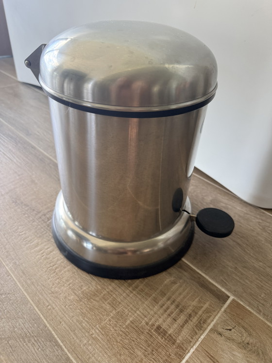 Image 1 of Vipp 13 roestvrijstalen pedaalemmer – Deens design