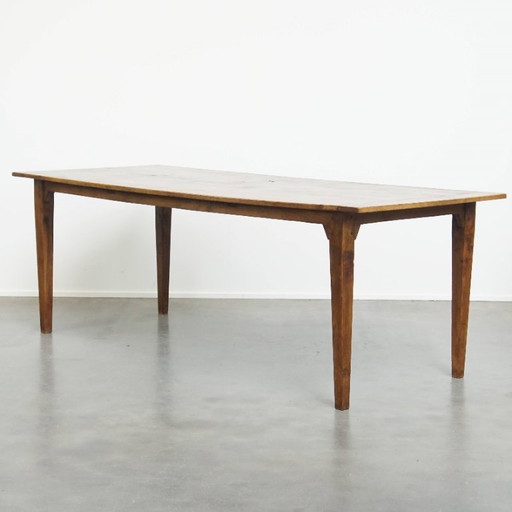 Characterful antique French oak dining table for 6 to 8 people