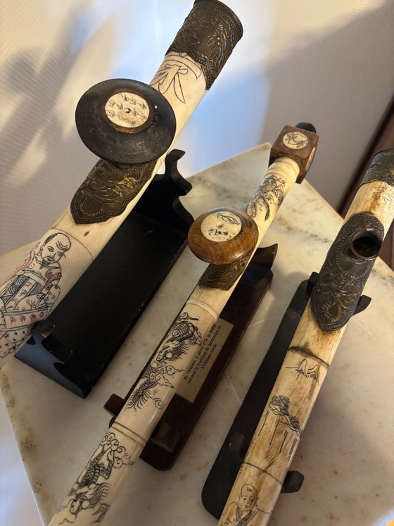Drie antieke opium pijpen – Decoratieve objecten, Metaal, Hout (photo 5 of 5)