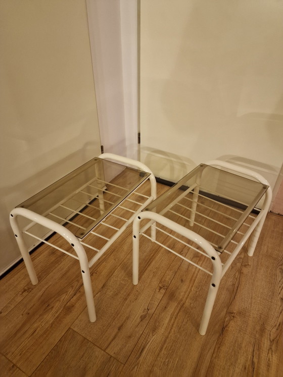 Image 1 of 2X Vintage Rookglas Buisframe Nachtkastjes