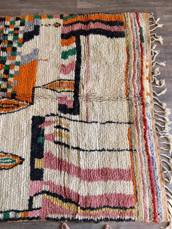 Tapis berbère en pure laine, fait main, 250x150 cm, fabriqué au Maroc. – Wool (photo 4 of 11)