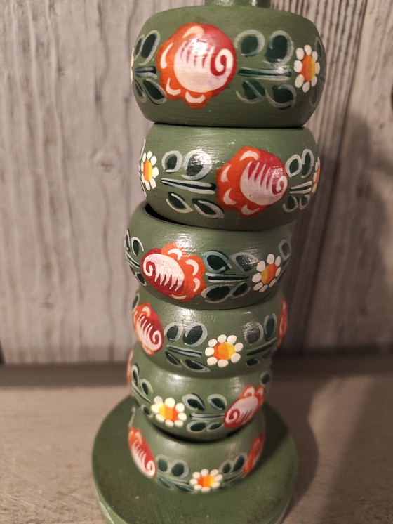 Image 1 of Ronds de serviette vintage en bois, peints à la main dans le style Tole Art, lot de 6