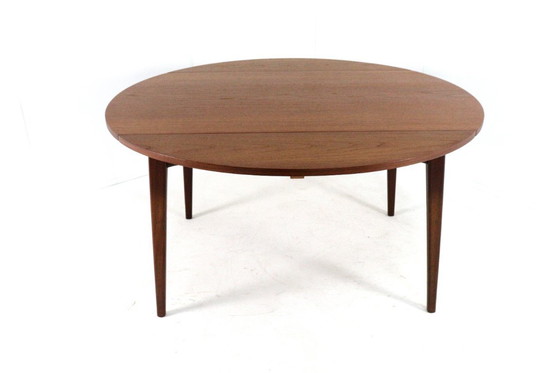 Image 1 of Louis van Teeffelen for Wébé round dining table 'Breda' vintage