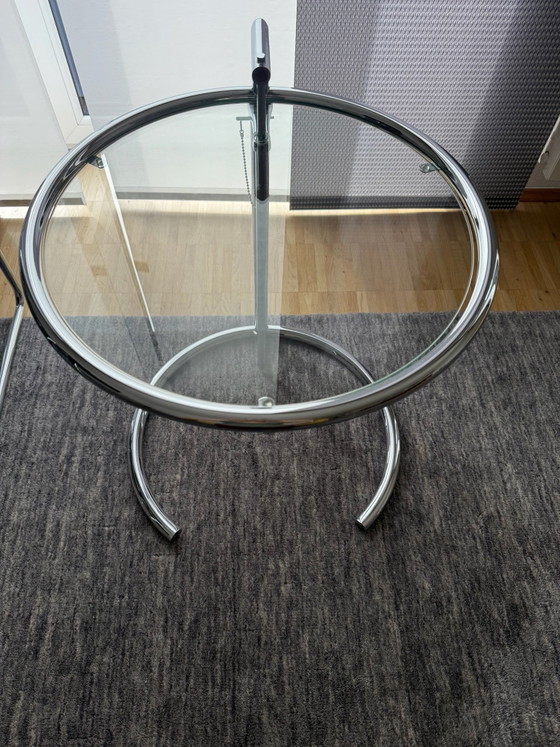 Eileen Gray Adjustable Table E1027 – Original ClassiCon – Knoll, Tables d'appoint, Chrome, Verre (photo 3 of 6)
