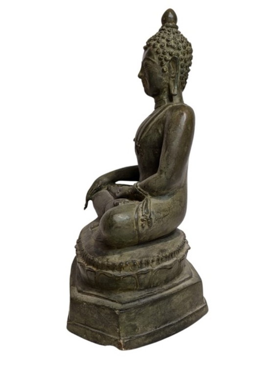 Image 1 of Bouddha Shakyamuni en bronze antique – Birmanie, 18e-19e siècle