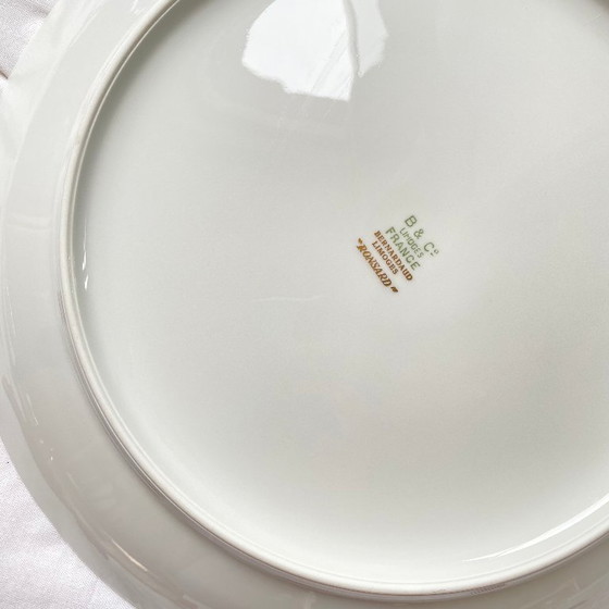 Image 1 of Limoges porcelain serving platter with gilt decoration, Bernardaud Ronsard pattern