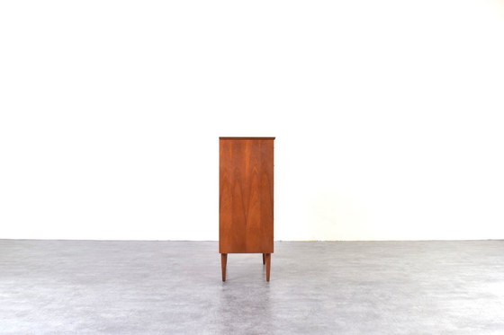 Image 1 of Cassettiera danese in teak di metà secolo, anni '60.