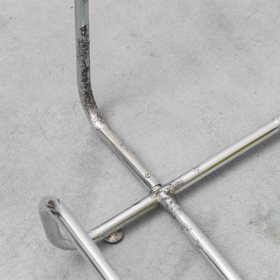 Image 1 of POLTRONA VINTAGE ANNI '70 VERDE CON STRUTTURA IN METALLO – DESIGN MODERNO ITALIANO