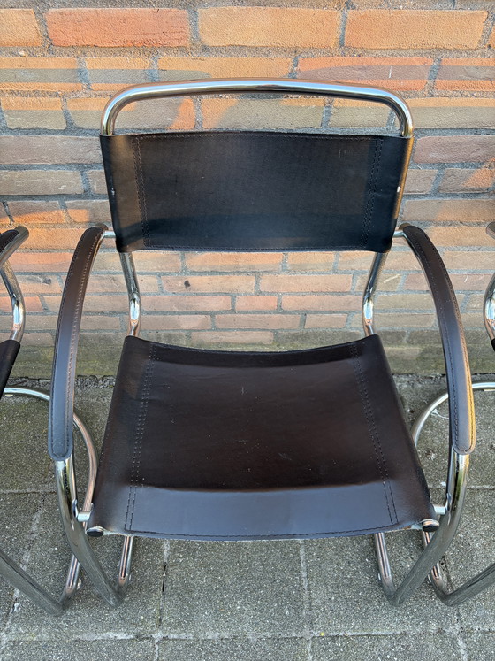 Image 1 of 4 chaises italiennes vintage à structure tubulaire, années 70/80