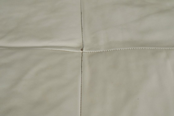 Image 1 of Rolf Benz Dono bank van Christian Werner in wit leer, jaren 90