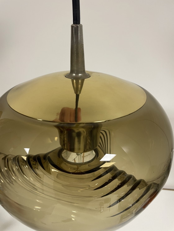 Image 1 of Lámpara colgante Futura de cristal ahumado ondulado de Peill & Putzler, 1970