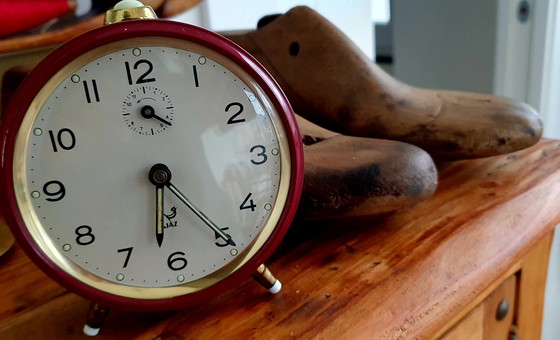 Image 1 of Vintage wekker