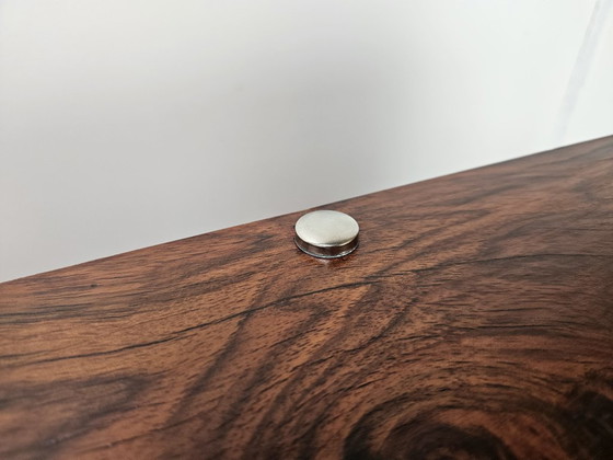 Image 1 of Art Deco dressoir van walnoot en wortelhout met aluminium onderstel, 1940