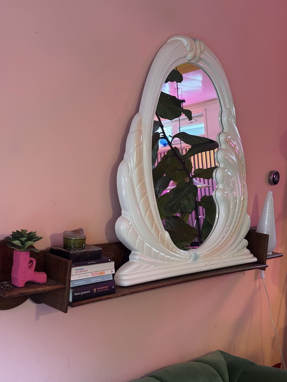 Image 1 of Miroir coquillage postmoderne iconique des années 1980 – 90×107 cm – Design vintage