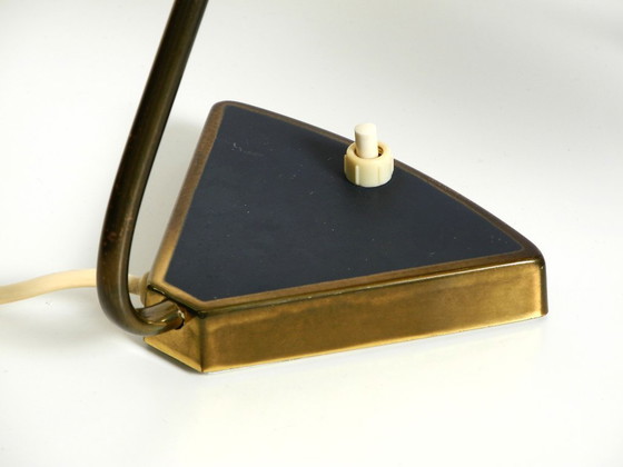 Image 1 of Twee prachtige zeldzame Mid Century Modern messing tafellampen