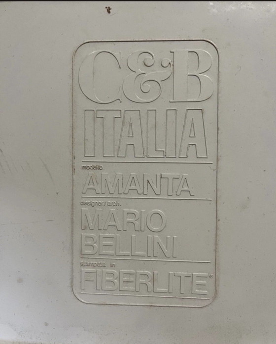 Mario Bellini Amanta salontafel / In nieuwstaat – C&B, Plastic (photo 4 of 5)