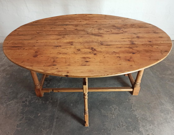 Image 1 of Vintage pine gateleg drop leaf dining table 