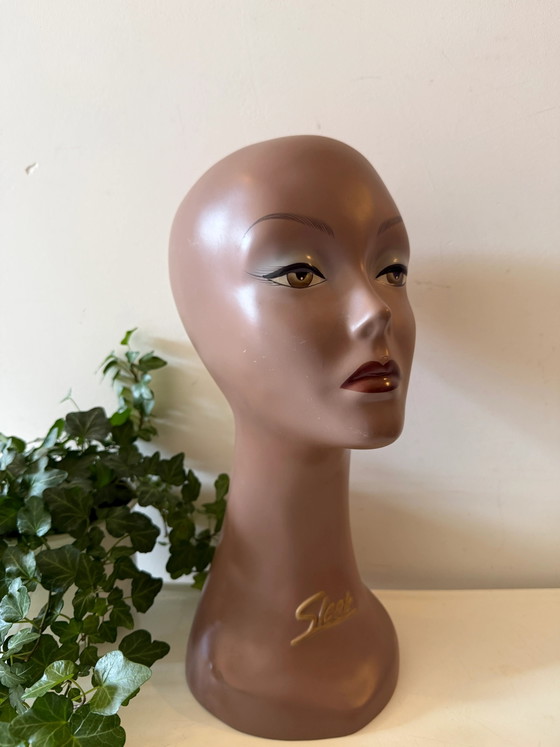 Cabeza de Maniquí Sleek Años 60 – Objetos decorativos, Plastic, Vintage (photo 6 of 9)