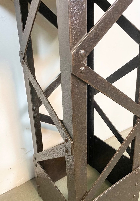 Image 1 of Tavolino laterale industriale rivettato, anni '60