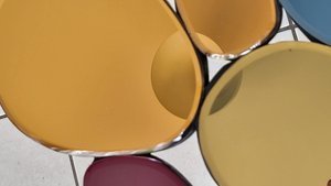 Image 1 of Tavolino da caffè Olivier de Schrijver di Ode&#39;s Design, edizione limitata in vetro multicolore, Belgio