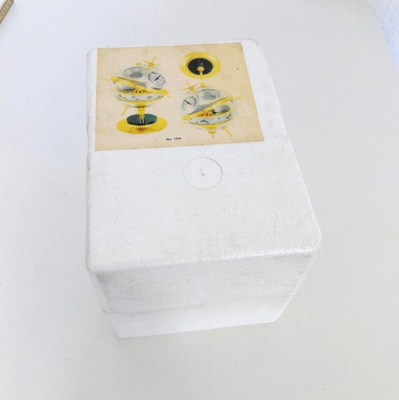 Image 1 of Station météorologique Huger de l'ère spatiale nouveau stock ancien