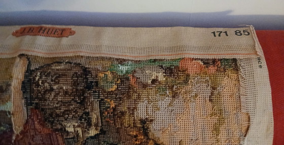 Image 1 of Tapisserie murale brodée / La laitière