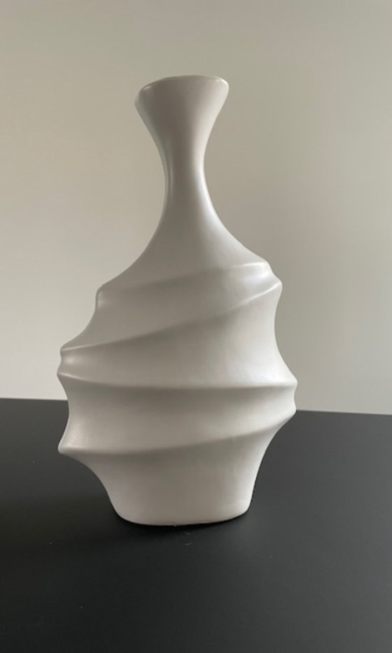 Image 1 of Sculptural amphora-shaped vase in matt-glazed ceramic