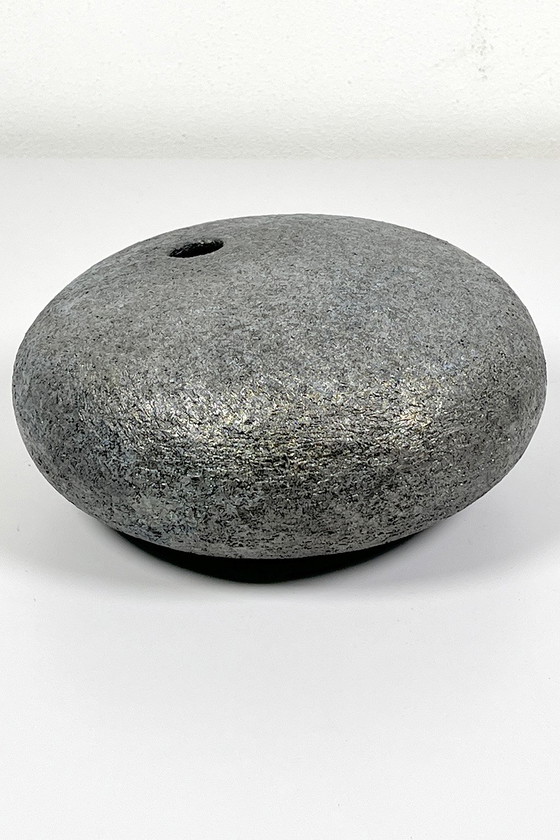 Image 1 of Pebble-shaped vase
