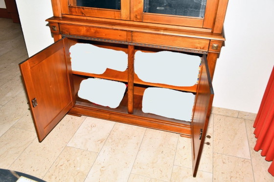 Buffet vaisselier en bois de cerisier massif 138 x 199 x 45 cm – Glass, Metal (photo 8 of 8)