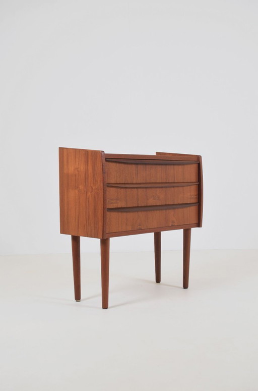 Deense ladekast in teak met 3 lades, jaren '60