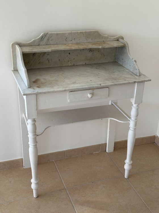 Image 1 of Toeletta vintage in legno e marmo in stile shabby chic