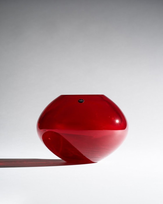 Image 1 of Wine-Red Elegant Rosenthal Studio-Line Art Glass Vase "Pure Ambition" Diam. 22cm