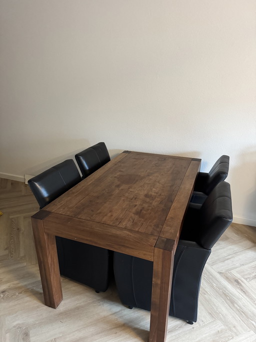 Hans daalder Dining table, possibly with 4 leather chairs