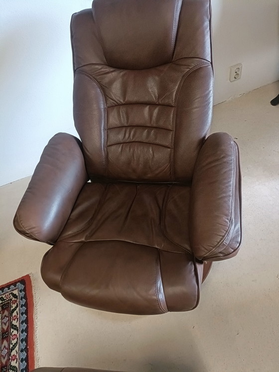 Image 1 of Fauteuil inclinable en cuir marron