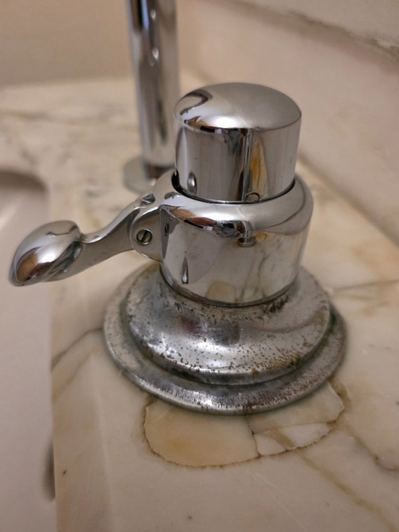 Image 1 of Marble washbasin with mirror