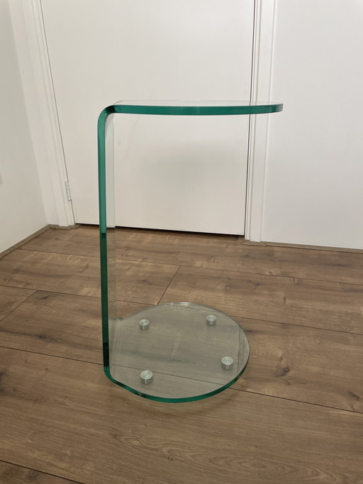 Très belle table d'appoint en verre
