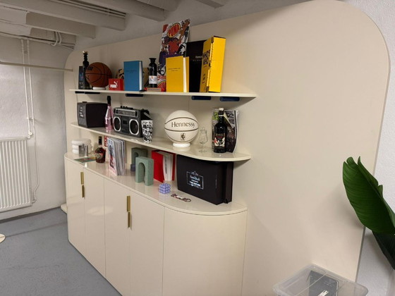 Image 1 of ARMOIRE MURAL DESIGN / SÉPARATEUR DE PIÈCE AVEC ÉTAGÈRES (SUPER OFFRE CAUSE DÉMÉNAGEMENT)