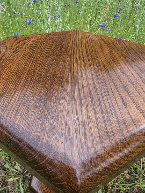 Image 1 of Table d'appoint en chêne massif – Table colonne vintage