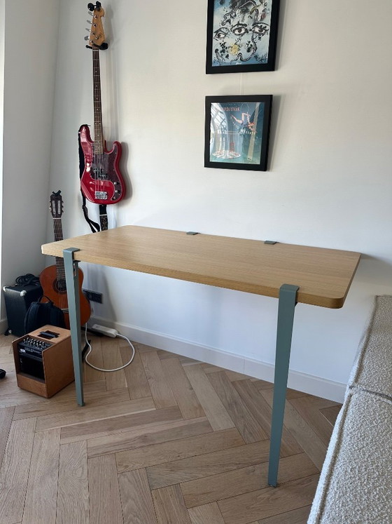 Image 1 of Modular high wall table