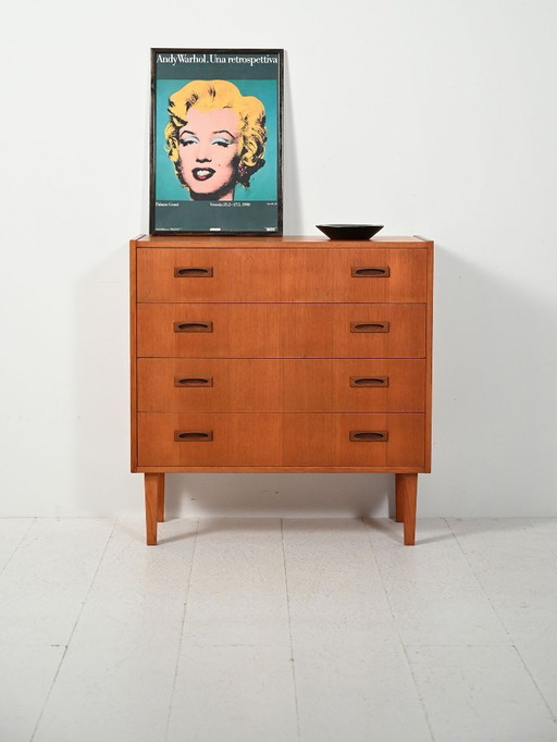 Scandinavische teakhouten ladekast uit de jaren 60