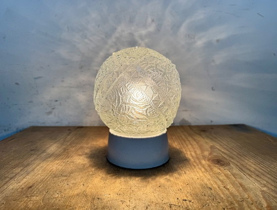 Image 1 of Vintage witte porseleinen plafondlamp, jaren 70