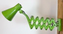 Lampada da parete industriale tedesca a forbice verde di Kaiser Leuchten, anni '60