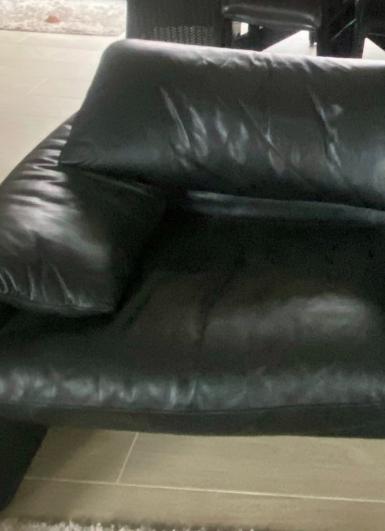 Image 1 of Set di divani in pelle nera composto da 3 pezzi Cassina Maralungo composto da 2 posti, 1 posto e poggiapiedi